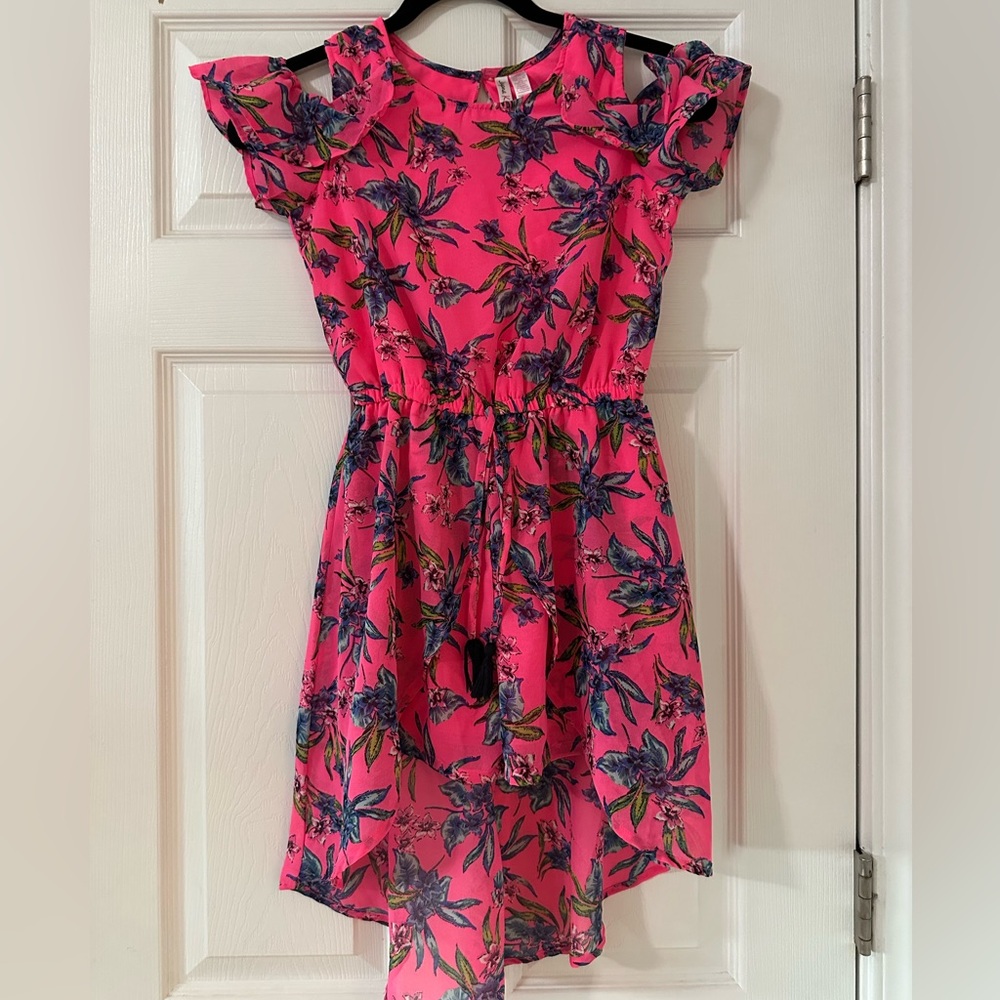 🩷 Japna Hot Pink Floral Girl’s Romper- Size 12